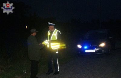 Przypominamy o obowiązkowych odblaskach!