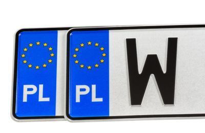 Koniec z wymianą tablic w pojeździe?