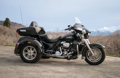 Motocyklem trójkołowym z "prawkiem" kat. B