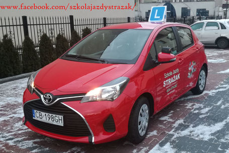 Toyota Yaris 1.0 w Szkole Jazdy Strażak